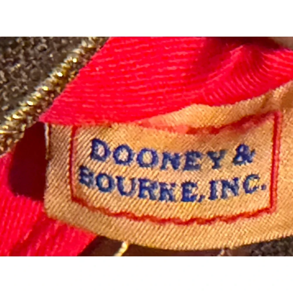 Dooney & Bourke Black Pebbled Leather Wristlet Clutch Brown Trim Purse Slim